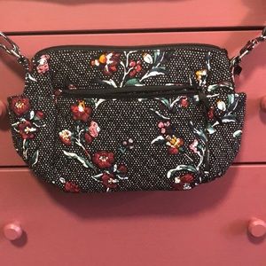 Vera Bradley on the go crossbody, Perennials Noir Dot NWT